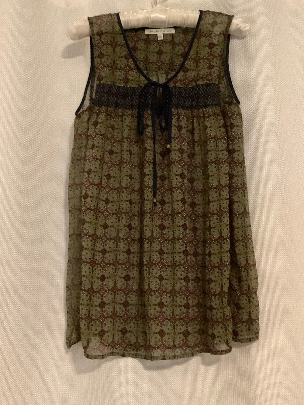 Daniel Rainn Olive Green Patterned Sheer Sleeveless Blouse